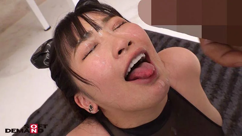 顔射ぶっかけされる美園和花